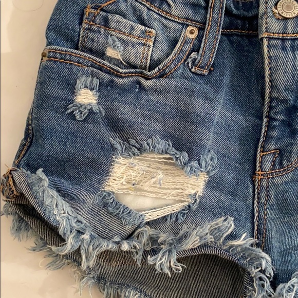 Mossimo Denim Distressed High Rise Shorts - Picture 4 of 4